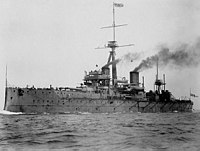 https://upload.wikimedia.org/wikipedia/commons/thumb/6/62/HMS_Dreadnought_1906_H61017.jpg/200px-HMS_Dreadnought_1906_H61017.jpg